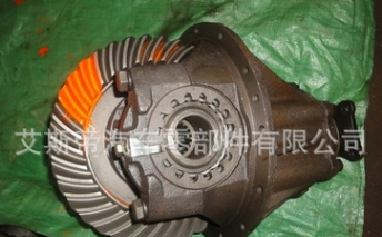 我公司大量生產各種型號（6700）差速器總成及小差減總成