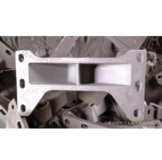 優質廠家供應商佼佼汽配廠家銷售庫存掛車配件-鞍座支架