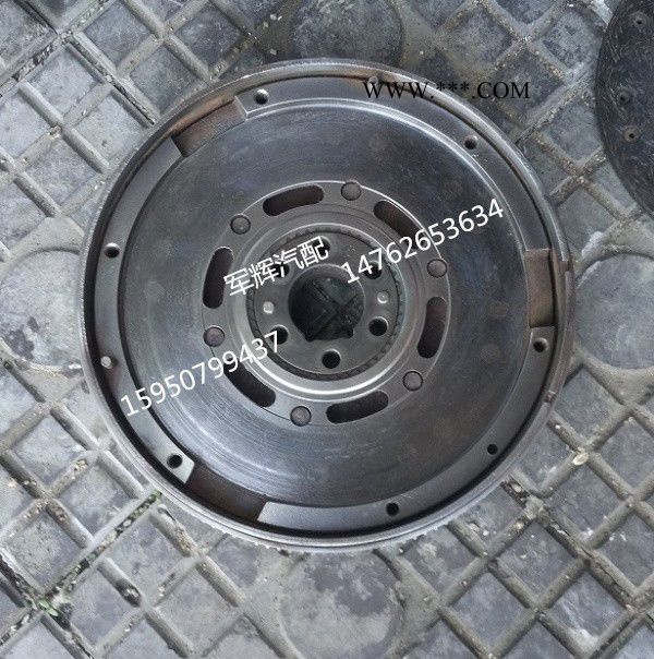 奧迪 A6手動 自動 / 大眾寶來 / 帕薩特B5 / 領(lǐng)馭 / 飛輪盤 / 飛輪壓盤