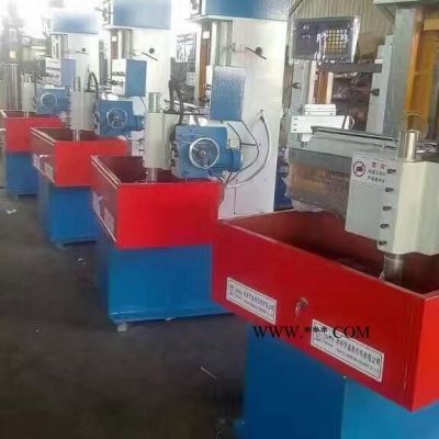 滕州盛豐飛輪盤切削立車，K65數顯小立車，小刀架石墨立車