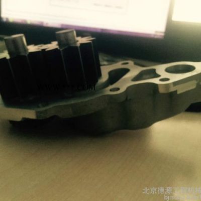 神鋼發動機純正配件機油泵