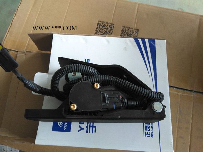 電控油門踏板機(jī)構(gòu)1108-00659 1108-00659 電控油門踏板