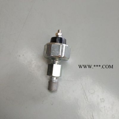 五十鈴 4JG1機(jī)油感應(yīng)塞原裝