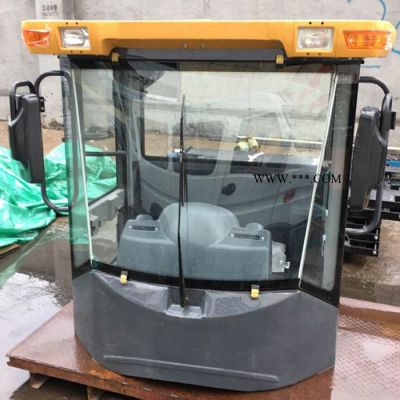 貴州龍工3噸裝載機駕駛室裝載機油缸管路總成配件大臂總成