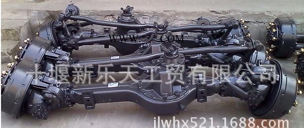 前橋總成,軍車(chē)eq2102總成,軍車(chē)前橋總成,eq2102前橋總成,東風(fēng)前橋