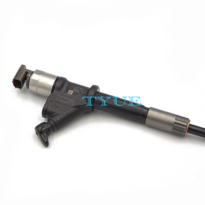 適用于五十鈴 配件噴油嘴 095000-8011 批發零售