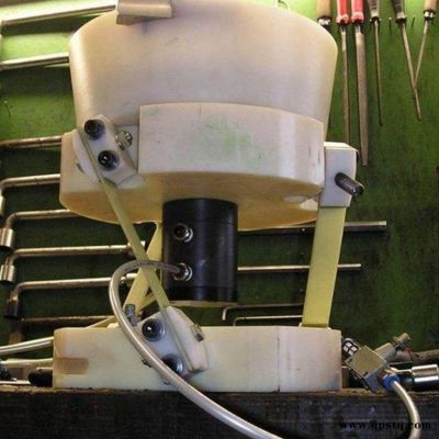 德國NETTER原裝進(jìn)口活塞式振動(dòng)器NTS350NF往復(fù)式振動(dòng)臺(tái)輸送器