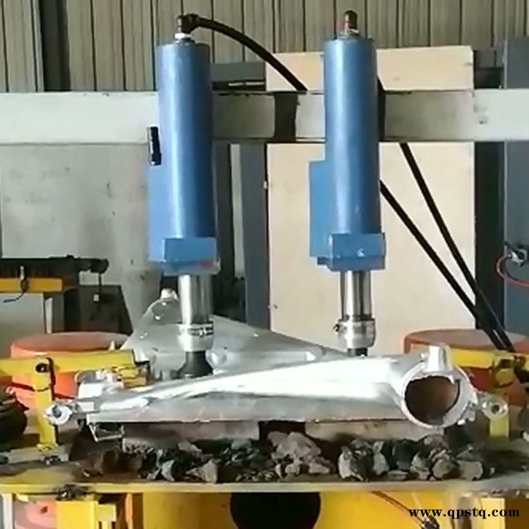 高頻率缸體缸蓋清砂機 鑄件除砂錘 鑄造廠專用震芯機