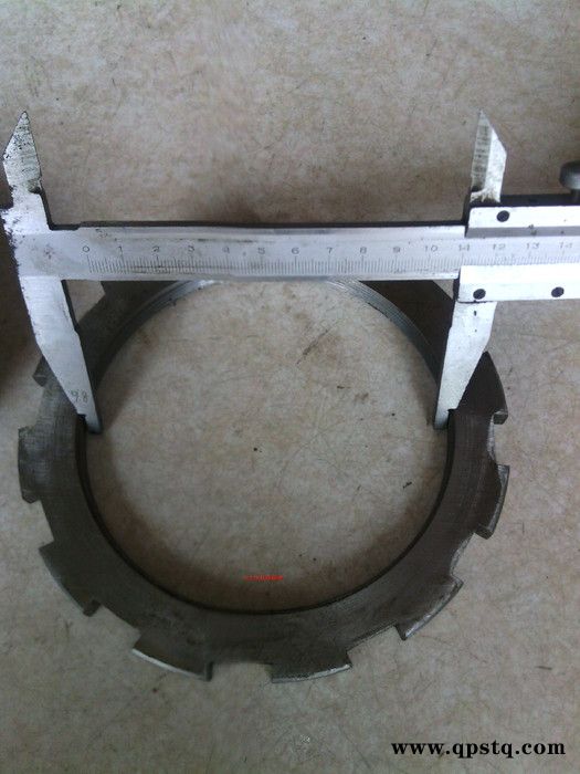 山推推土機(jī)配件 SD08轉(zhuǎn)向離合器部分 大螺母111-16-00020