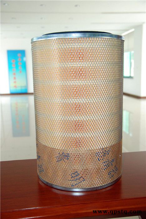 蘇州斯太爾濾清器價(jià)格錫柴機(jī)油濾芯批發(fā)