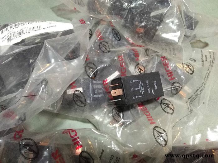 閃光繼電器37A66-55110-01010 宇通校車配件