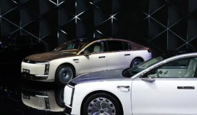 新華全媒+丨2025粵港澳大灣區車展開幕